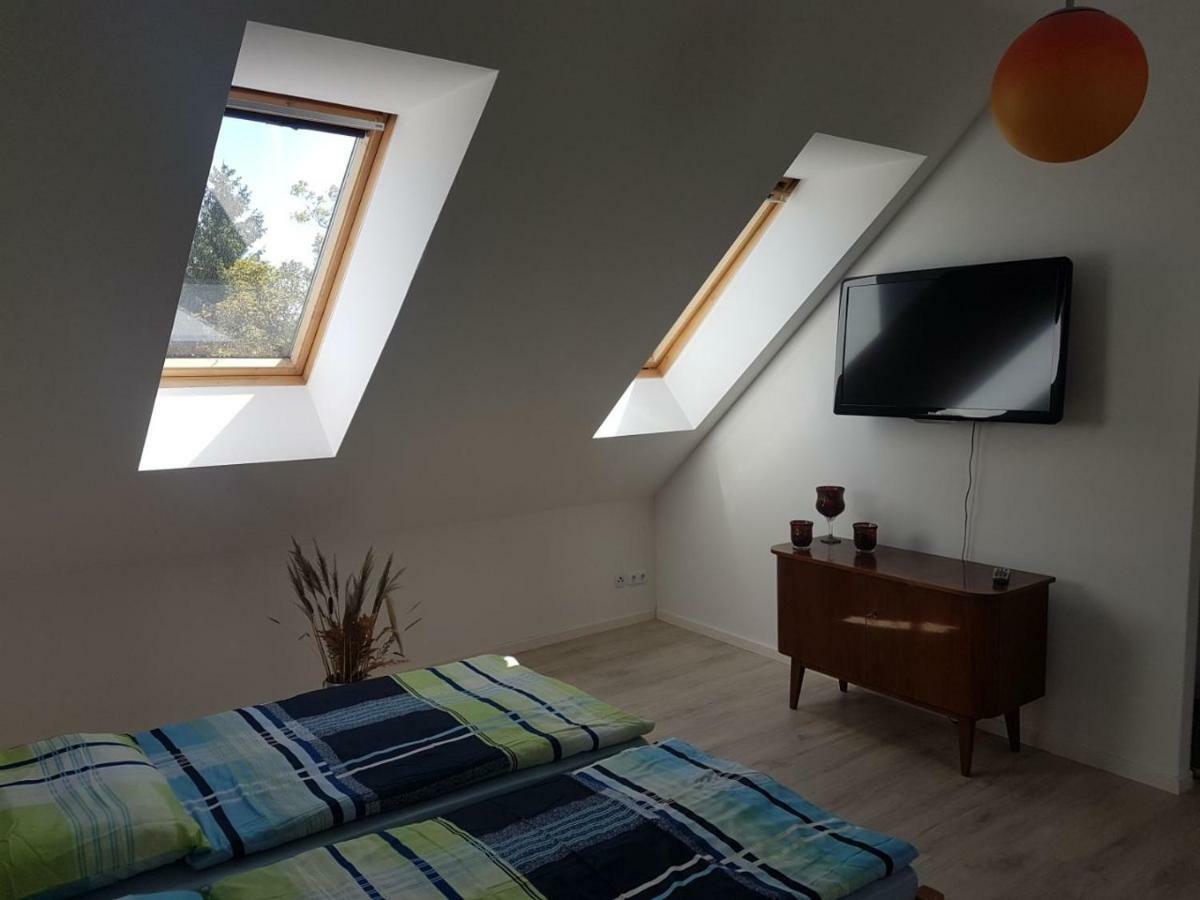 Remise Kairies Apartment Wustrow  ภายนอก รูปภาพ